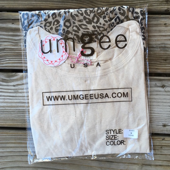 UMGEE ANIMAL PRINT RUFFLE ASYMMETRICAL HEM S/S TOP - Picture 6 of 6